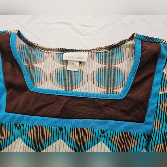 SALE! Girl's Limited Too Brown and Blue Patterned Square Neck Dress (size 16) - Picture 4 of 4